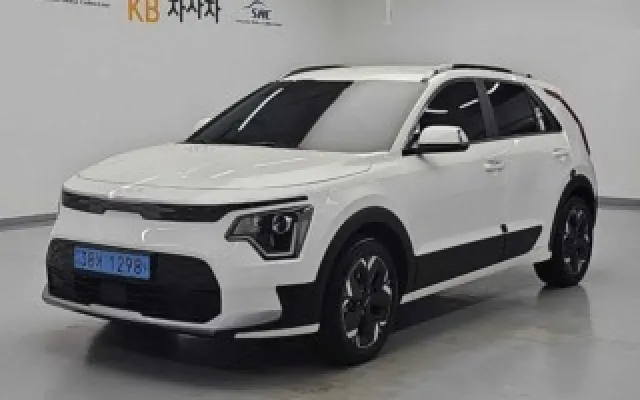 수원자동차중고사이트 디 올 뉴 니로 EV 에어 매물 사진 17 - 2023/06 2,142km