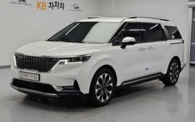 수원자동차중고사이트 카니발 4세대 가솔린 7인승 노블레스 매물 사진 7 - 2022/08 69,004km